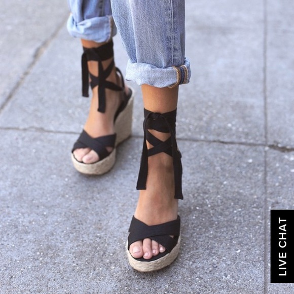 black wrap around wedges
